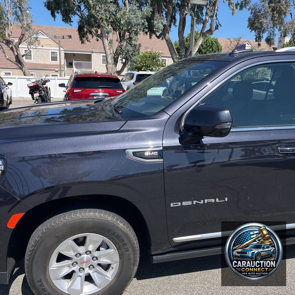 2023 GMC Yukon XL Denali