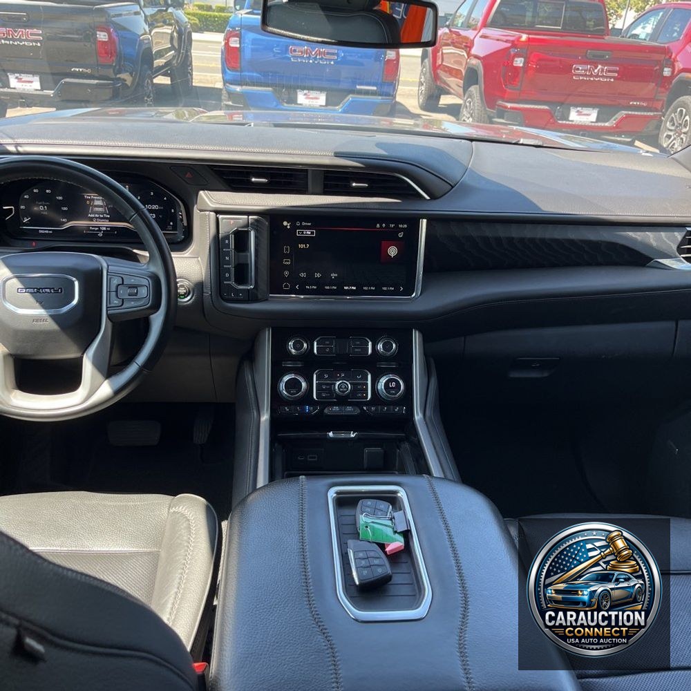 2023 GMC Yukon XL Denali