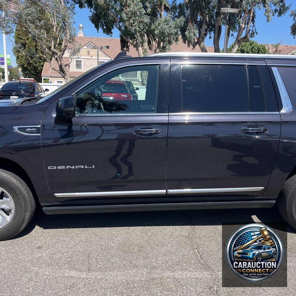 2023 GMC Yukon XL Denali