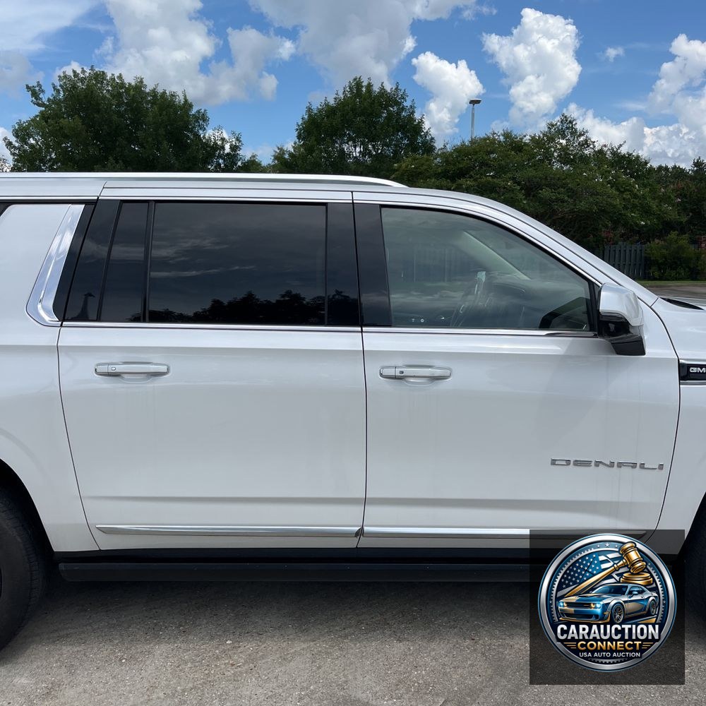 2022 GMC Yukon XL Denali