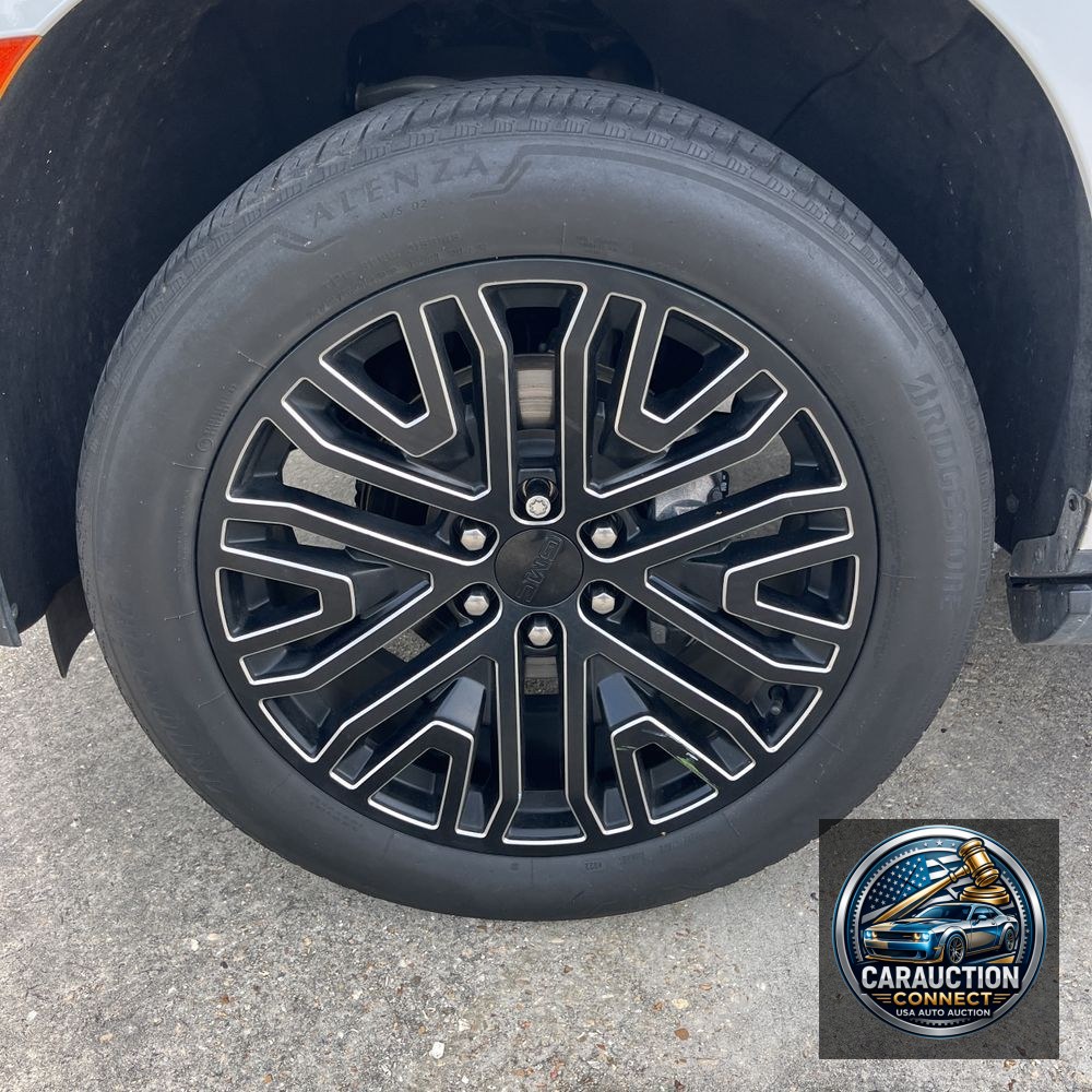 2022 GMC Yukon XL Denali