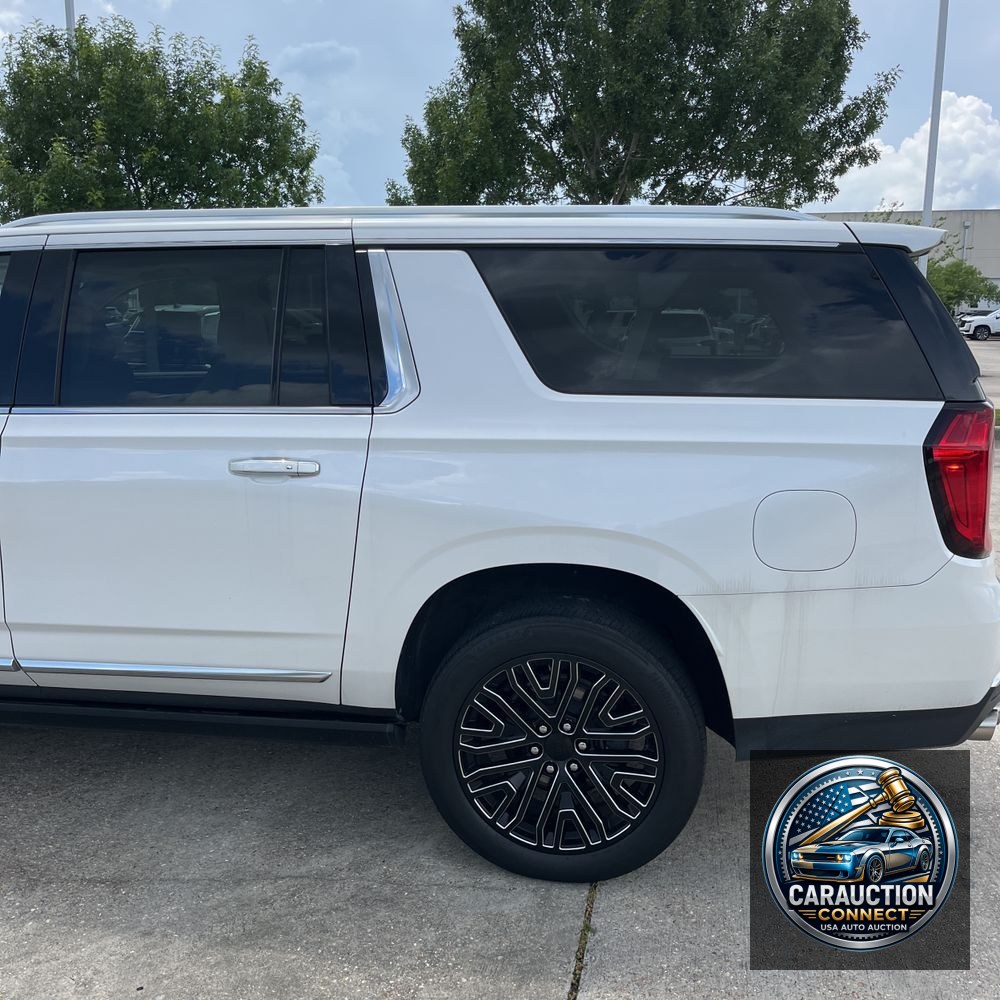 2022 GMC Yukon XL Denali