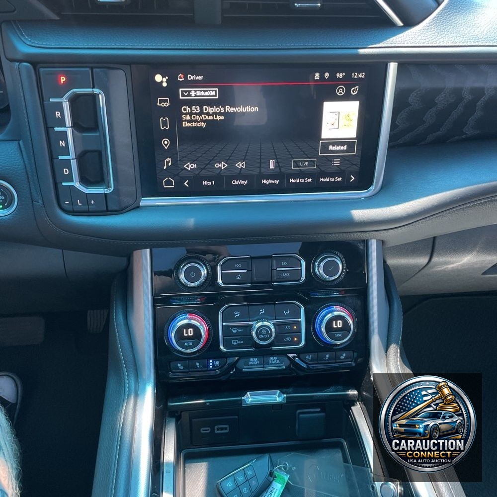 2024 GMC Yukon XL Denali