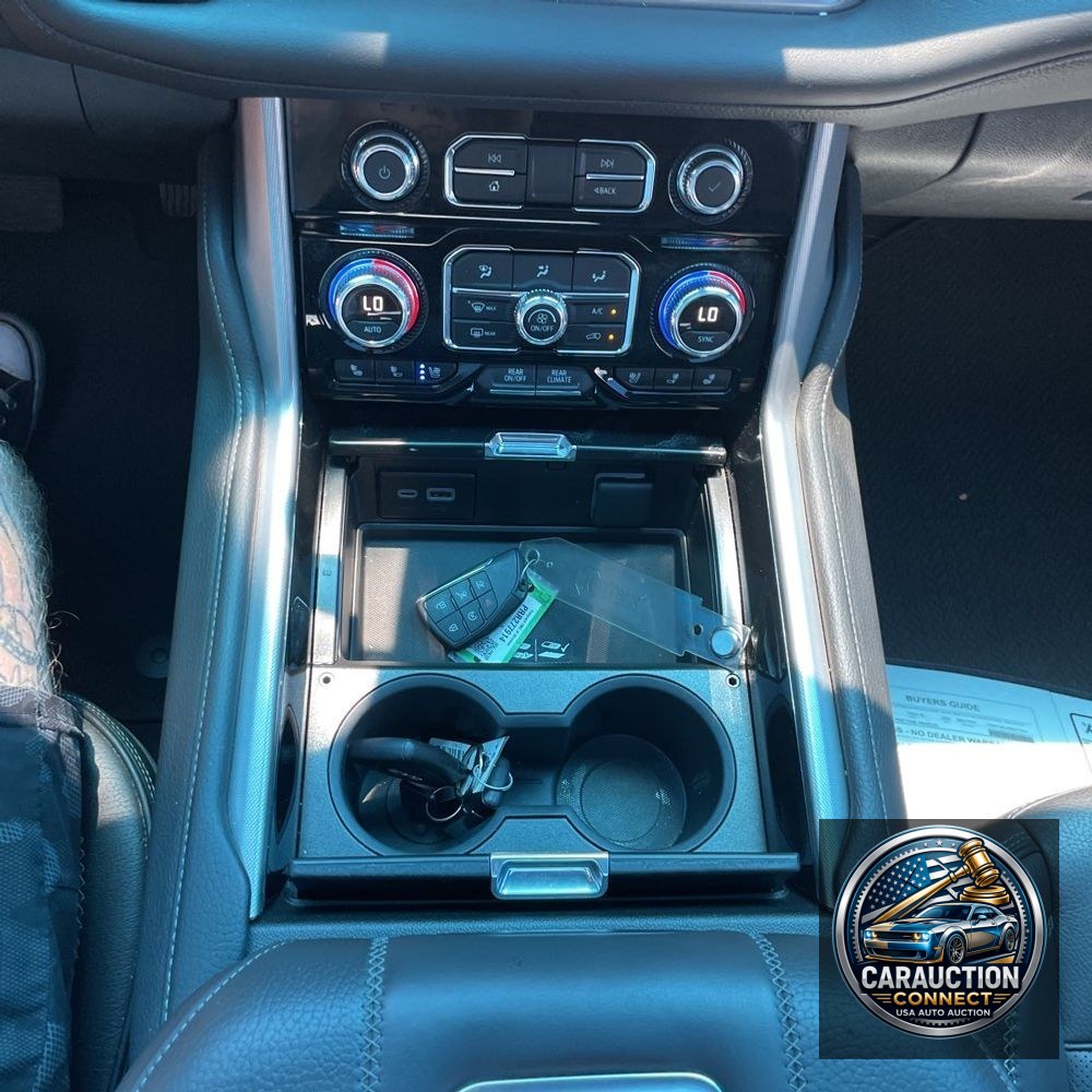 2024 GMC Yukon XL Denali