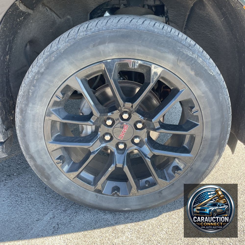 2022 GMC Yukon SLE