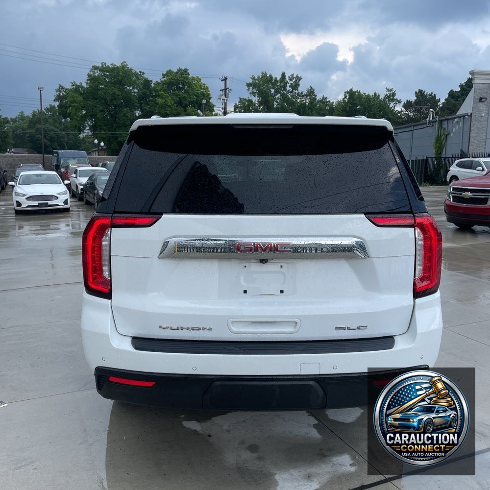 2022 GMC Yukon SLE