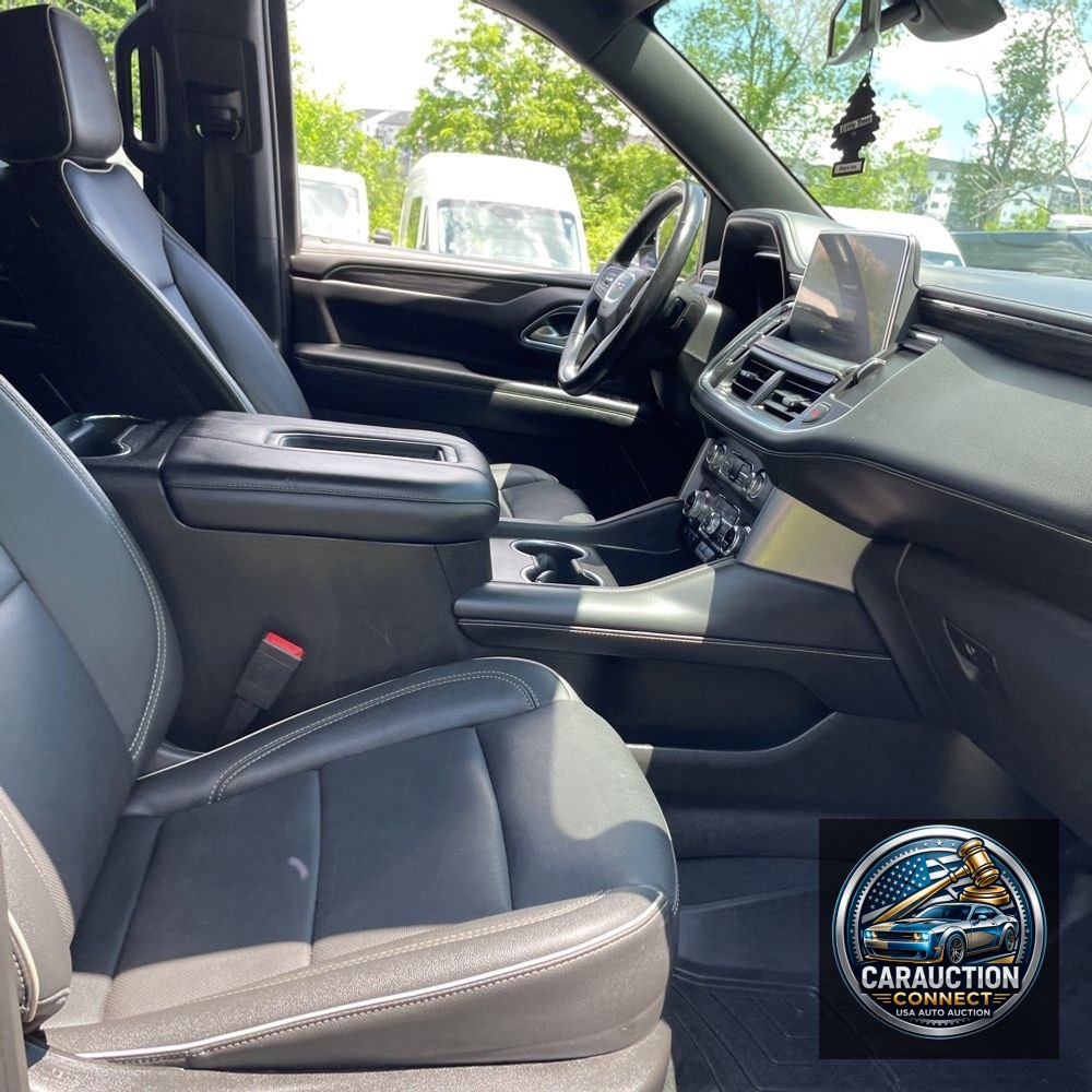 2022 GMC Yukon SLT