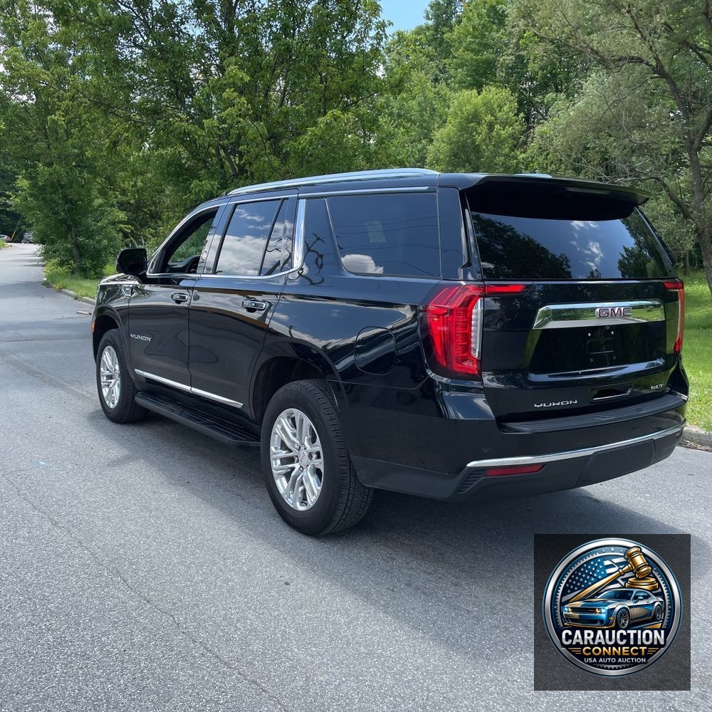 2022 GMC Yukon SLT