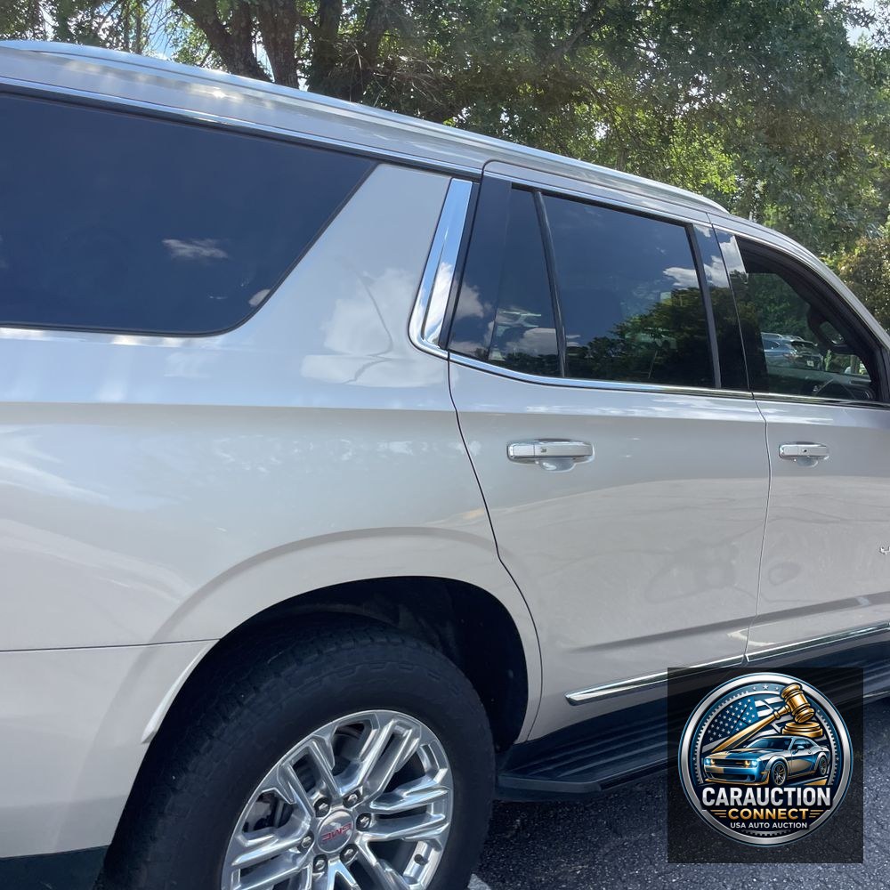 2023 GMC Yukon SLT