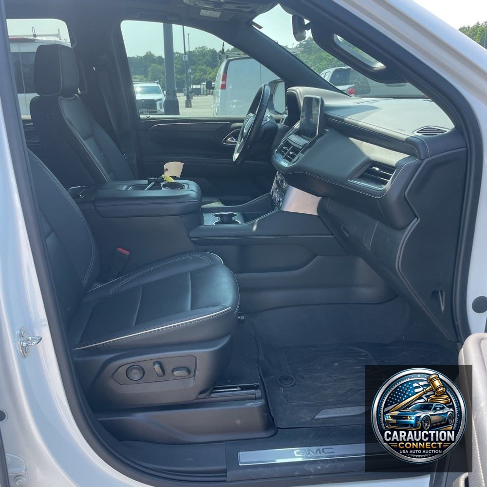 2023 GMC Yukon SLT