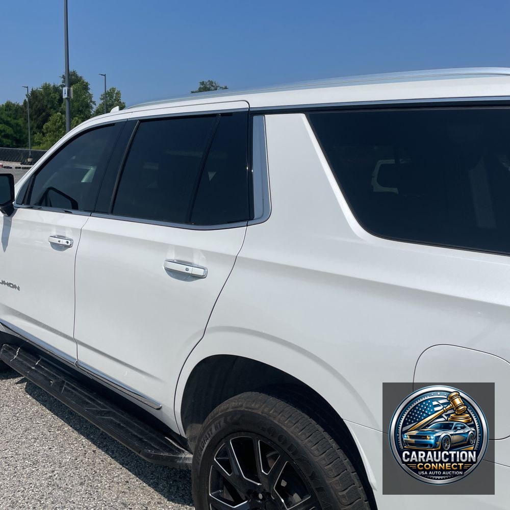 2023 GMC Yukon SLT