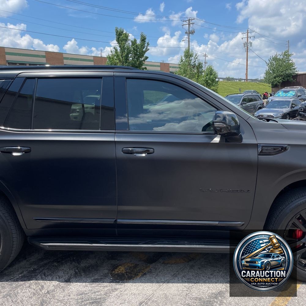 2023 GMC Yukon SLT
