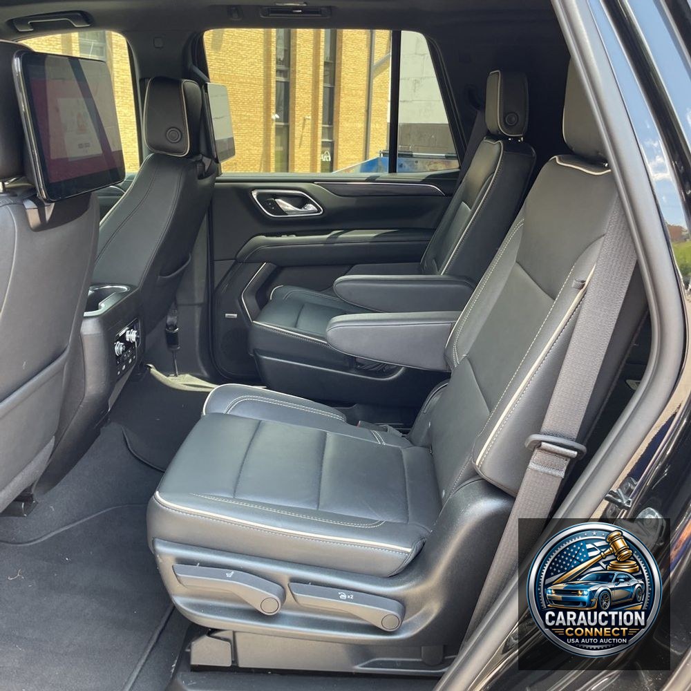 2023 GMC Yukon SLT