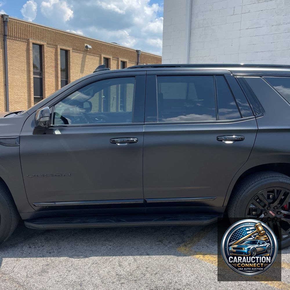 2023 GMC Yukon SLT