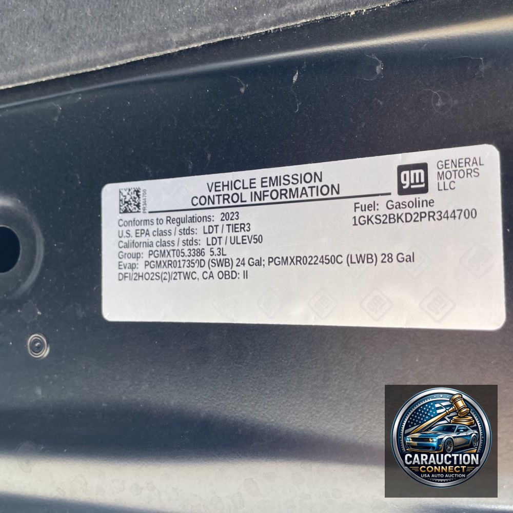 2023 GMC Yukon SLT