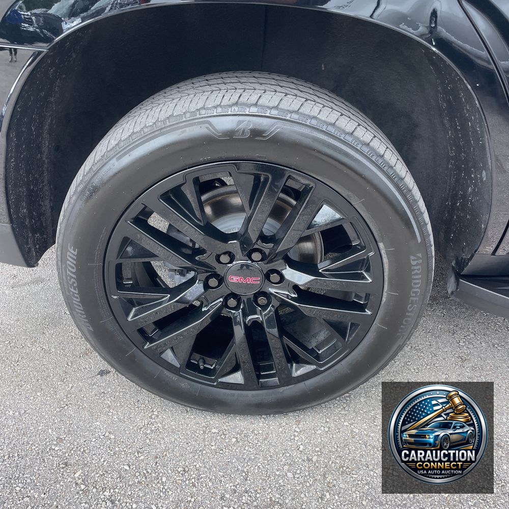 2021 GMC Yukon SLT