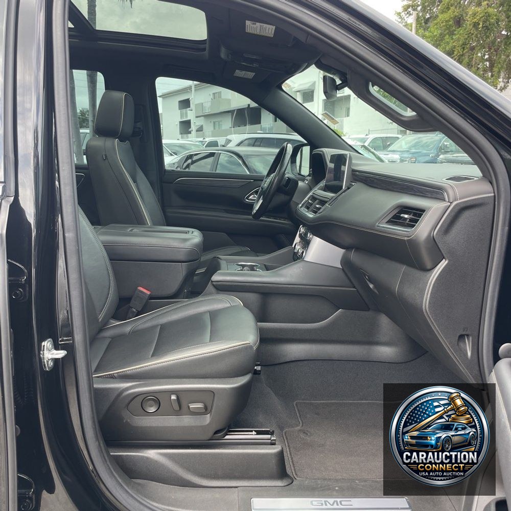2021 GMC Yukon SLT