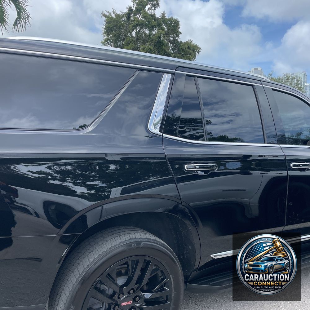 2021 GMC Yukon SLT