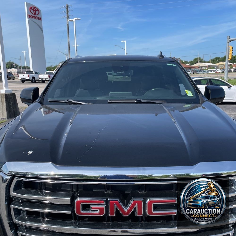 2023 GMC Yukon SLT