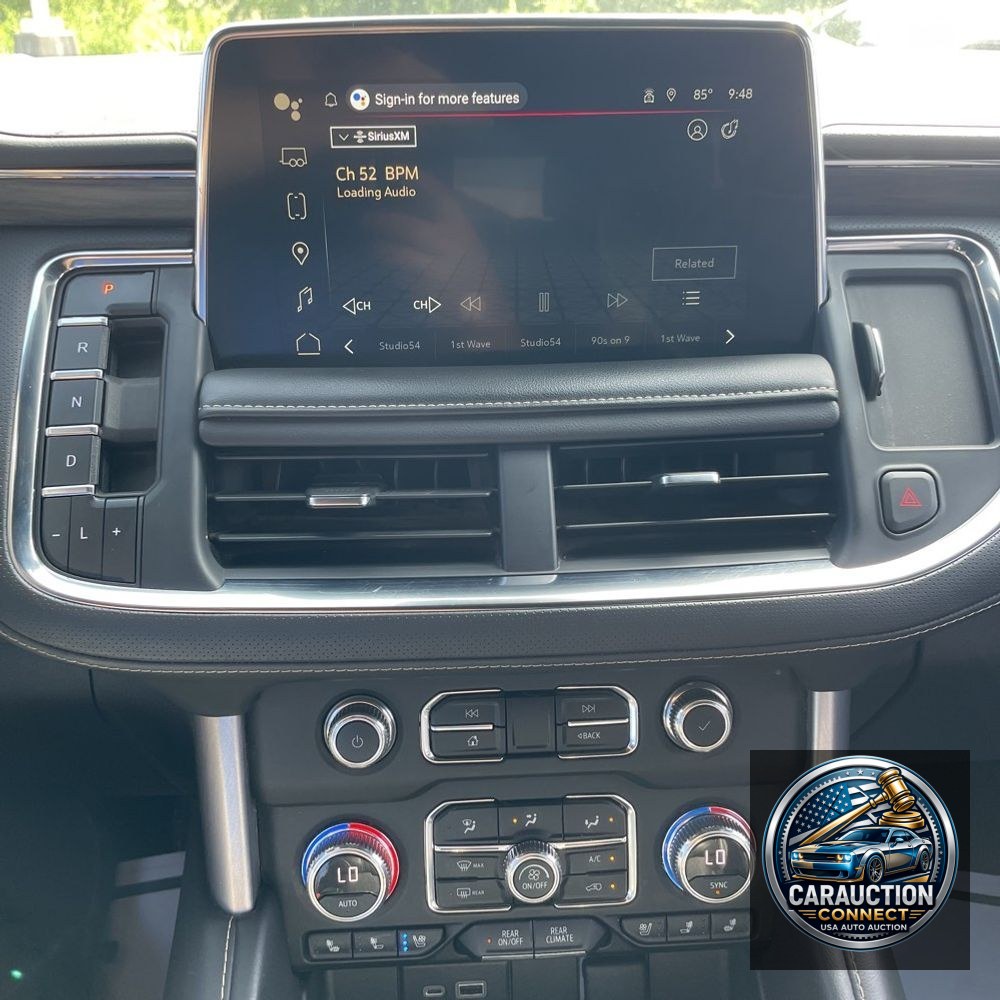 2023 GMC Yukon SLT