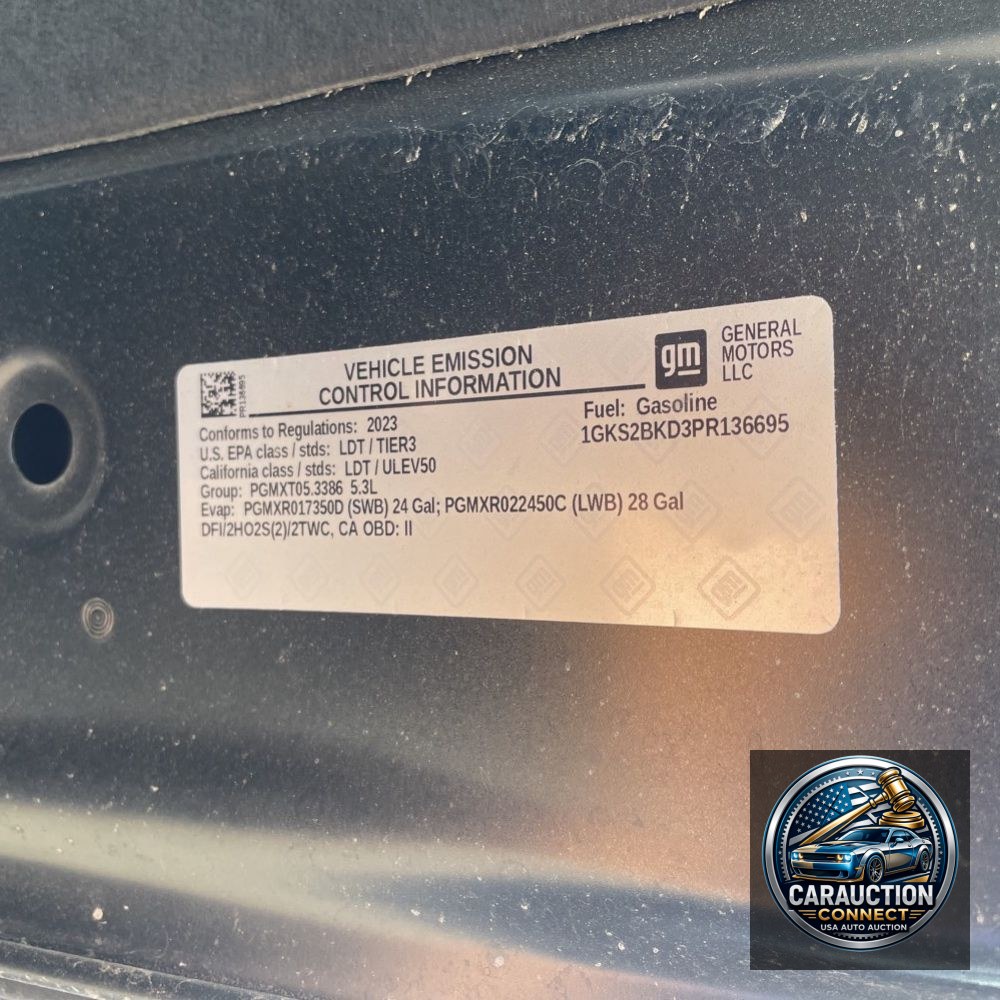2023 GMC Yukon SLT