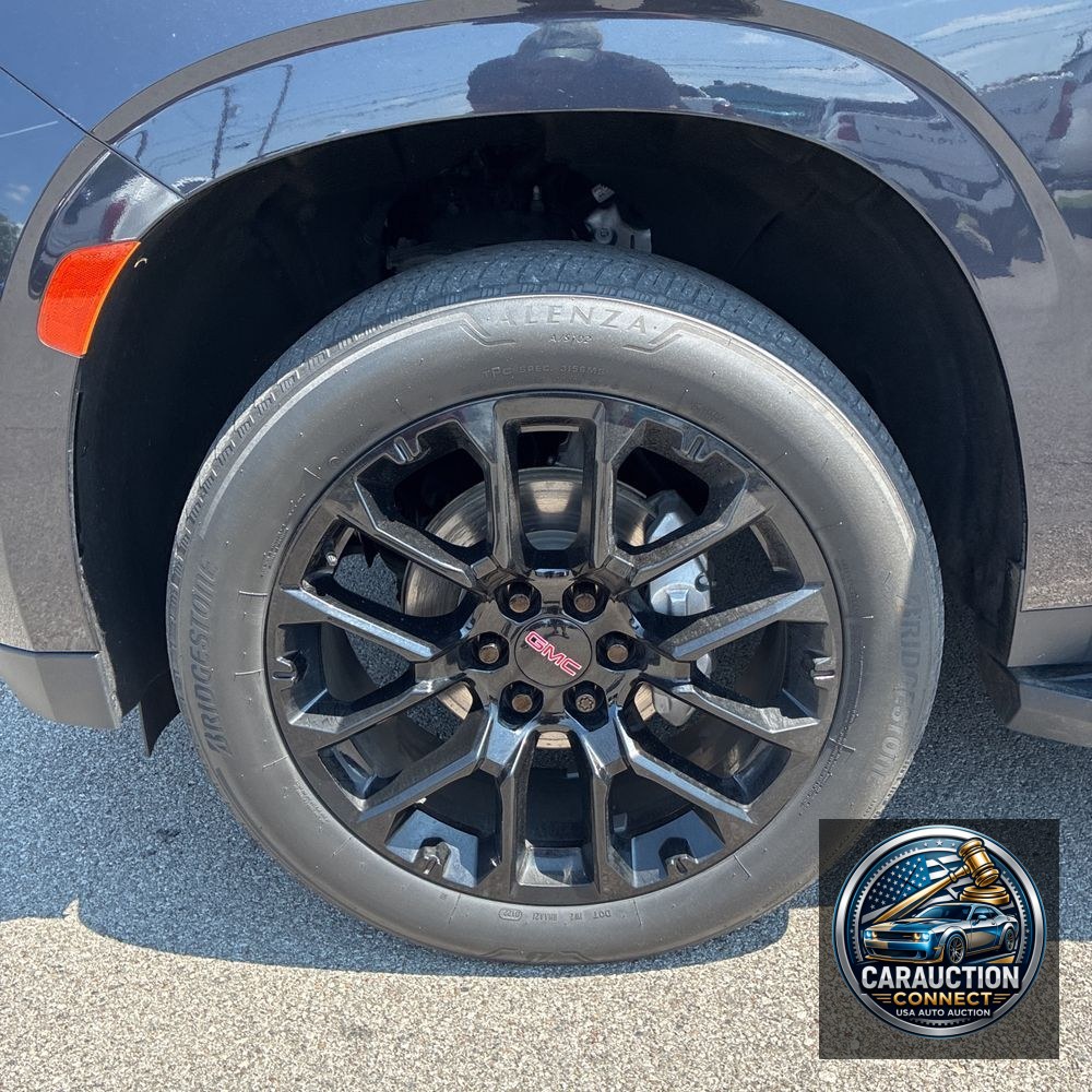 2023 GMC Yukon SLT