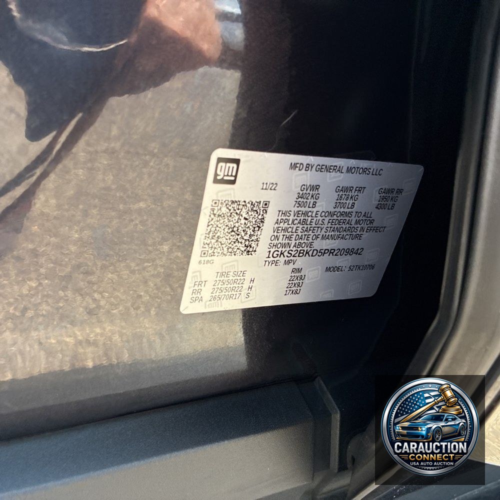 2023 GMC Yukon SLT