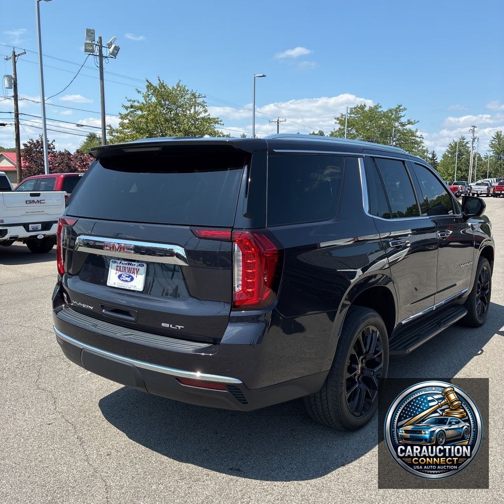 2023 GMC Yukon SLT