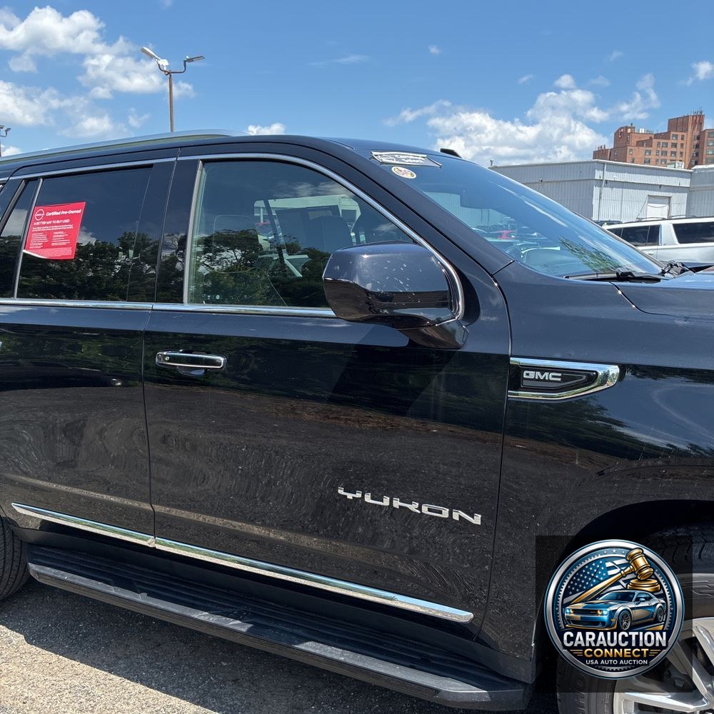 2023 GMC Yukon SLT
