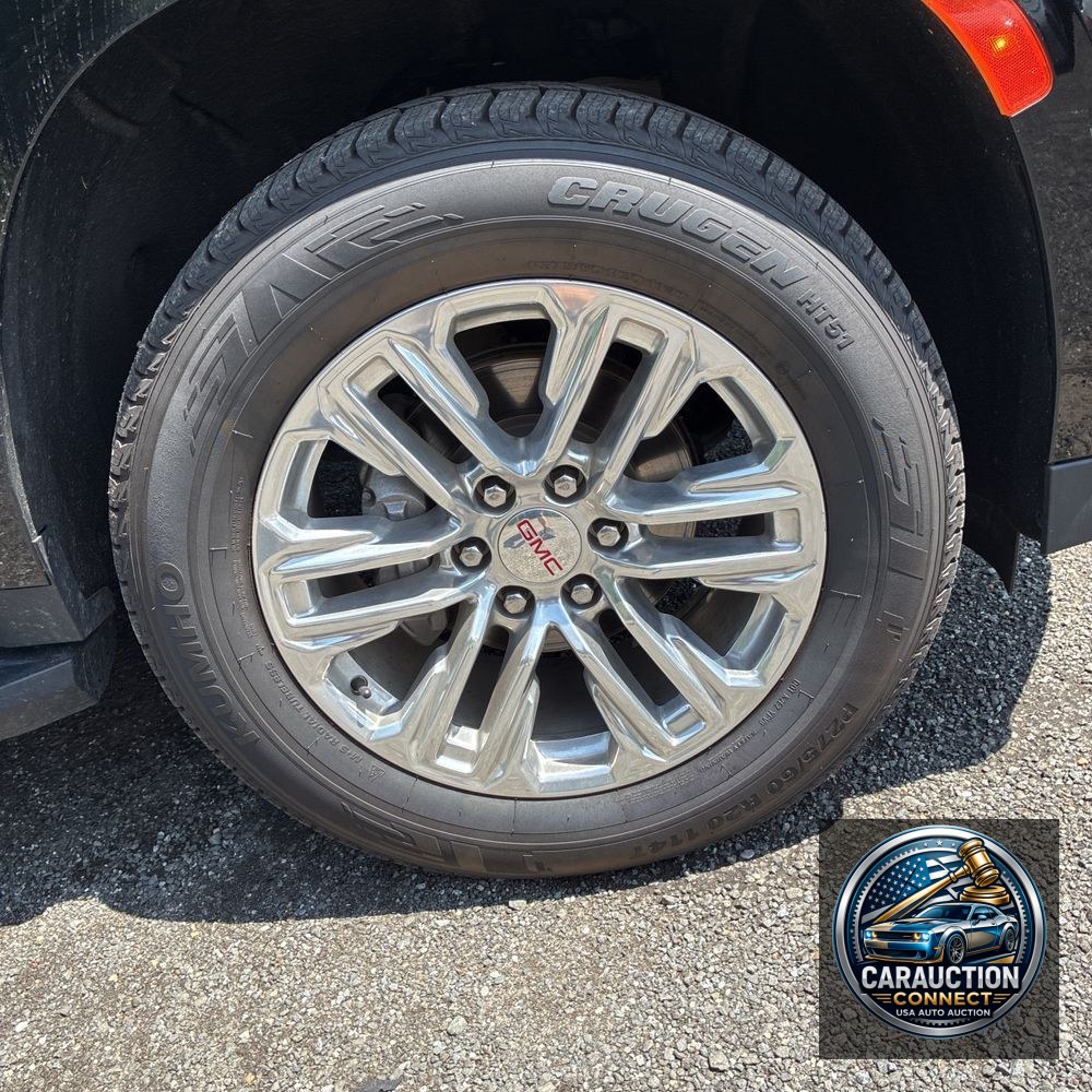 2023 GMC Yukon SLT