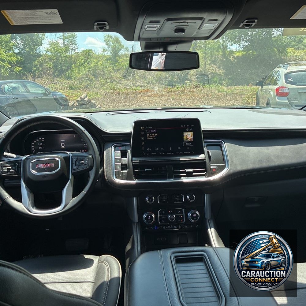 2023 GMC Yukon SLT