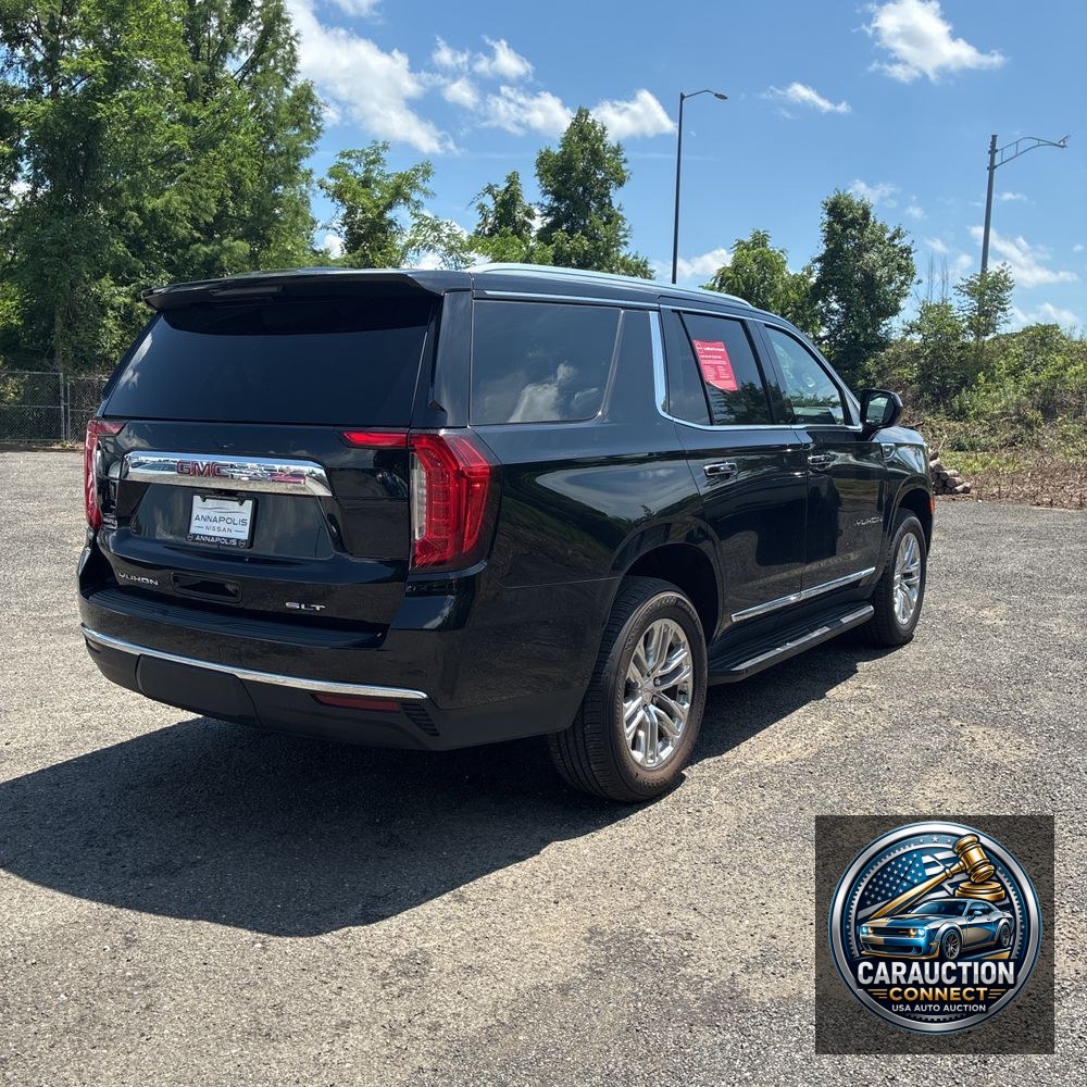 2023 GMC Yukon SLT