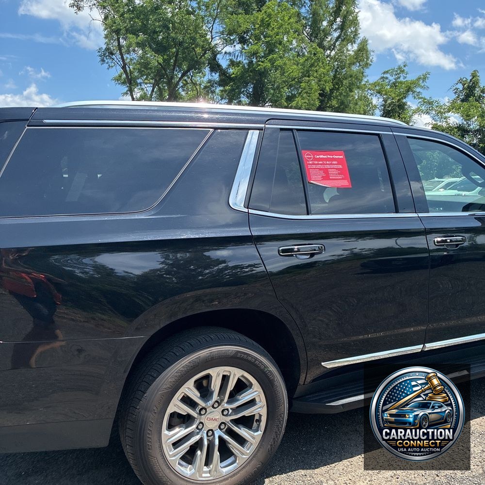 2023 GMC Yukon SLT