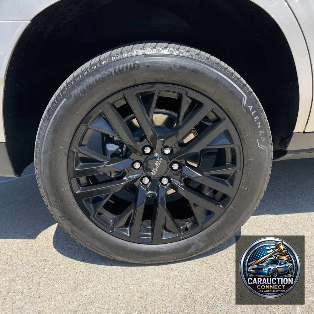 2023 GMC Yukon SLT