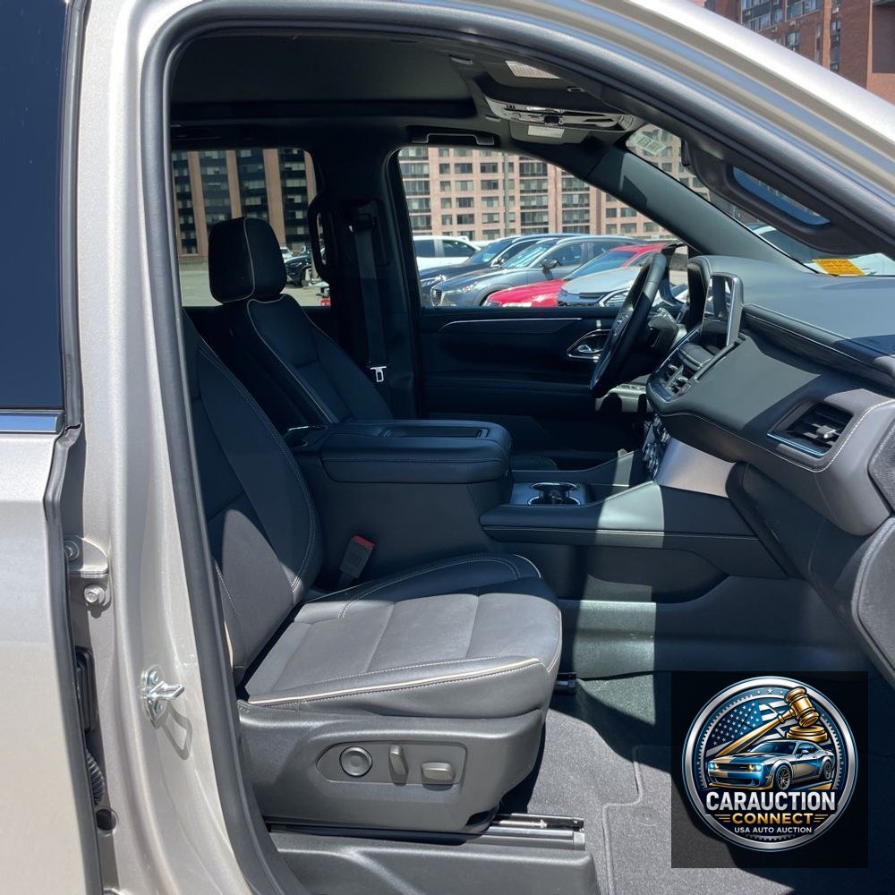 2023 GMC Yukon SLT