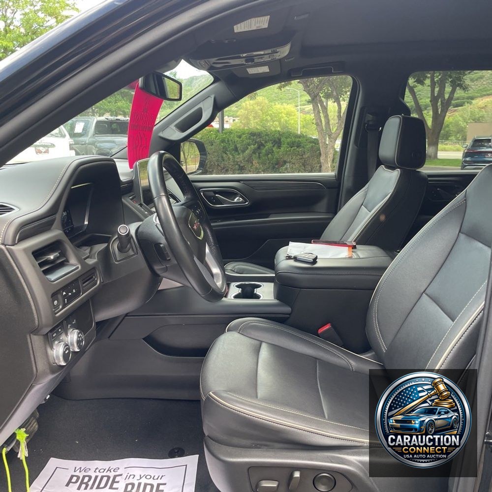 2023 GMC Yukon SLT