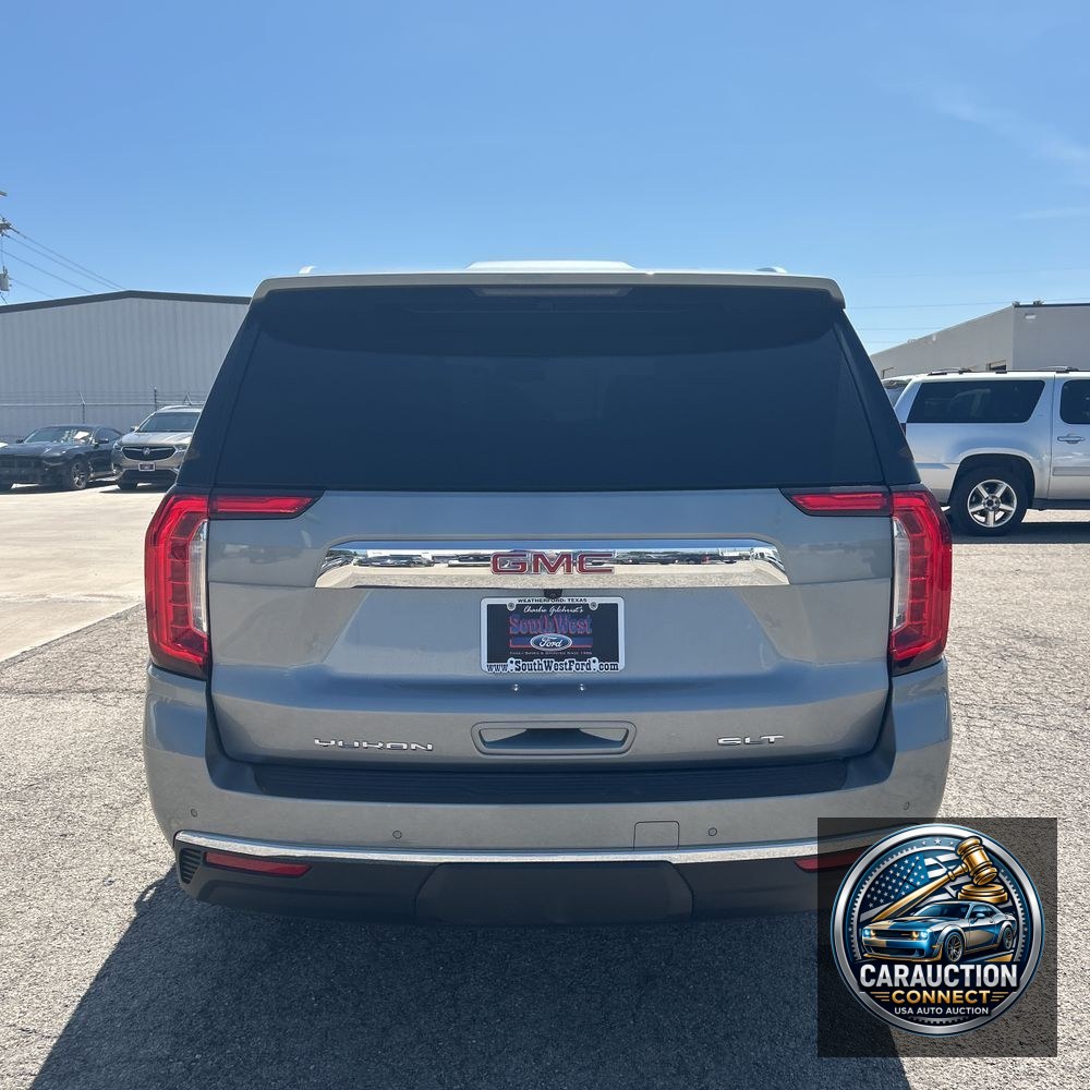 2024 GMC Yukon SLT