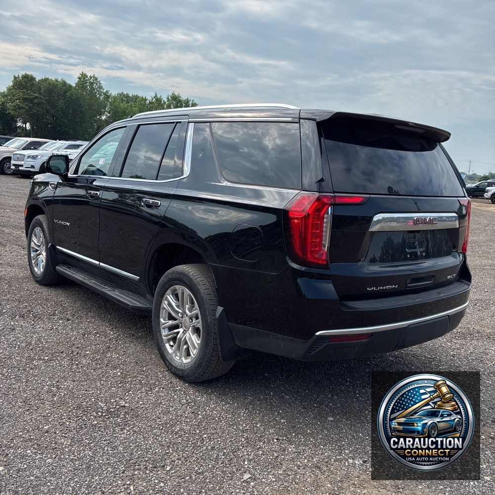 2022 GMC Yukon SLT