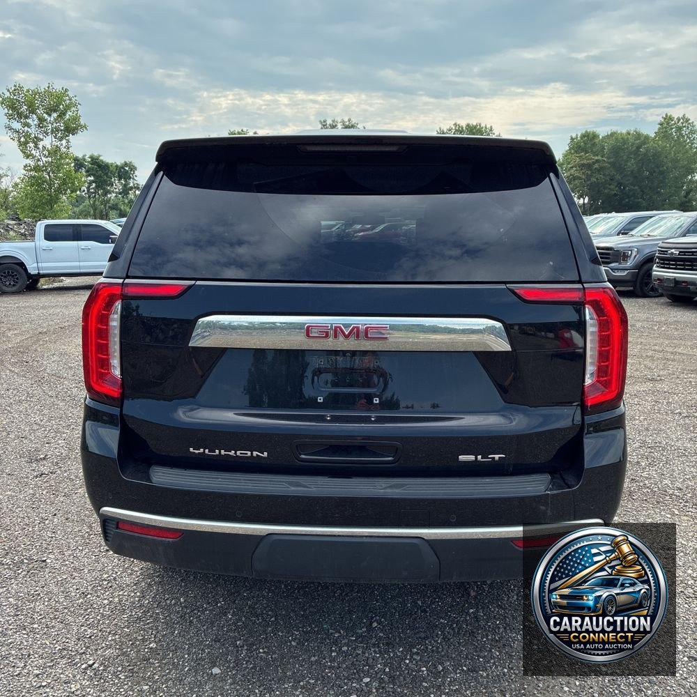 2022 GMC Yukon SLT
