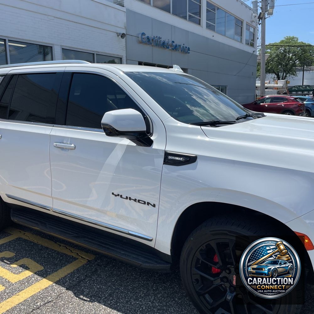 2022 GMC Yukon SLT