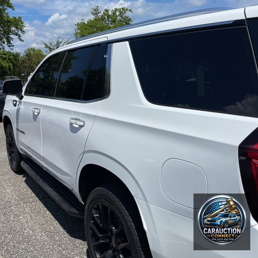 2022 GMC Yukon SLT