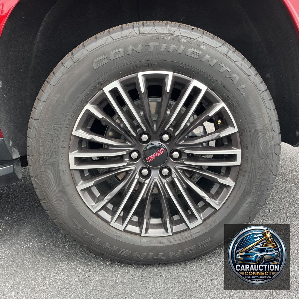 2023 GMC Yukon SLT
