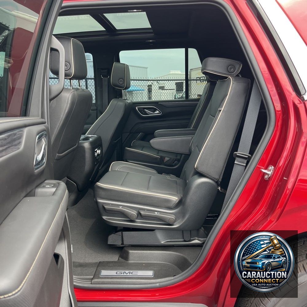 2023 GMC Yukon SLT