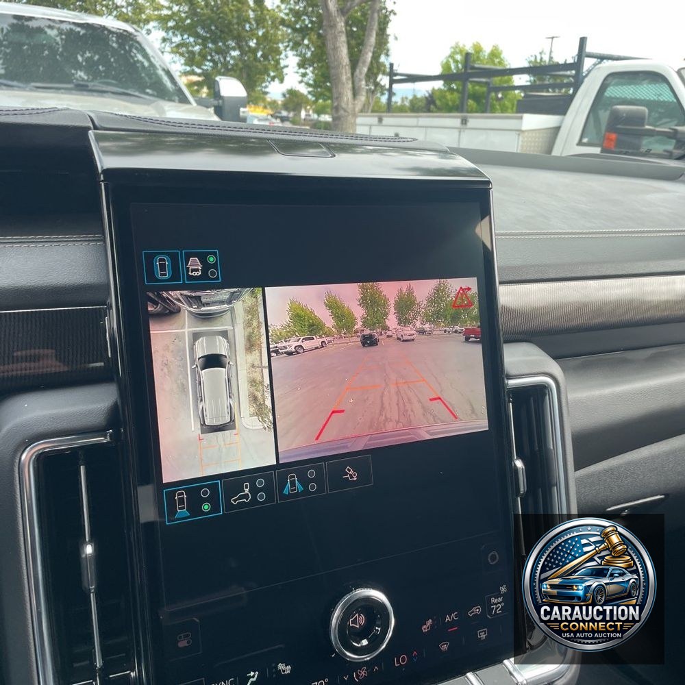 2025 GMC Yukon Elevation