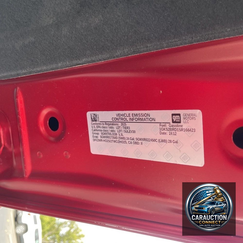 2025 GMC Yukon Elevation