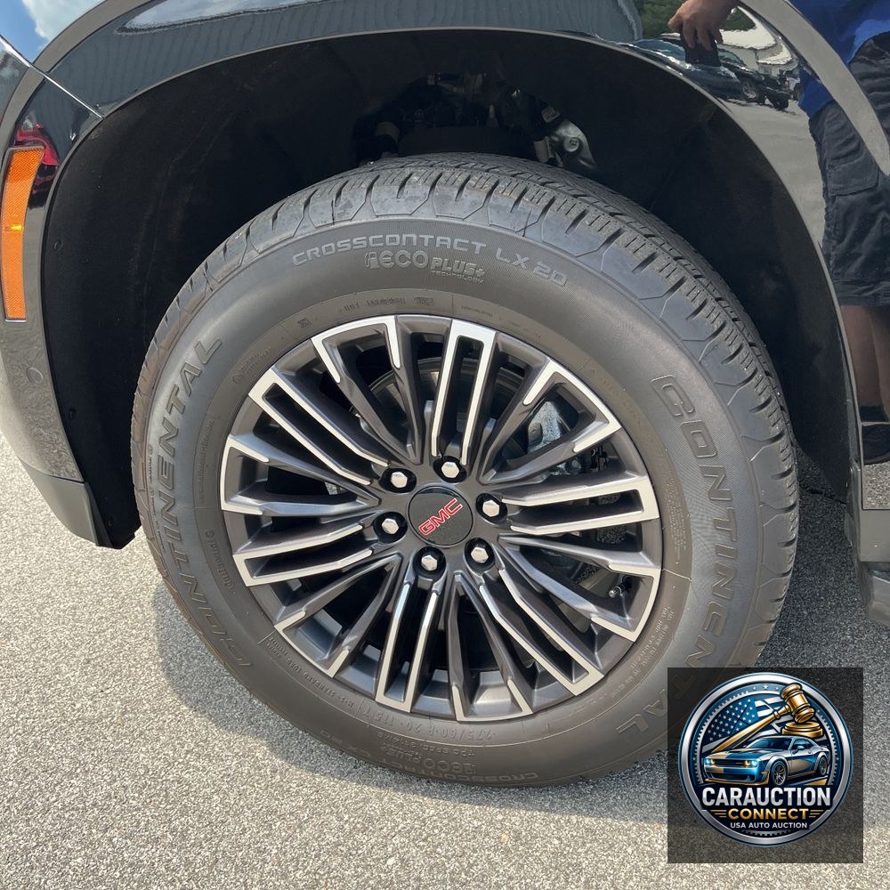2025 GMC Yukon Elevation