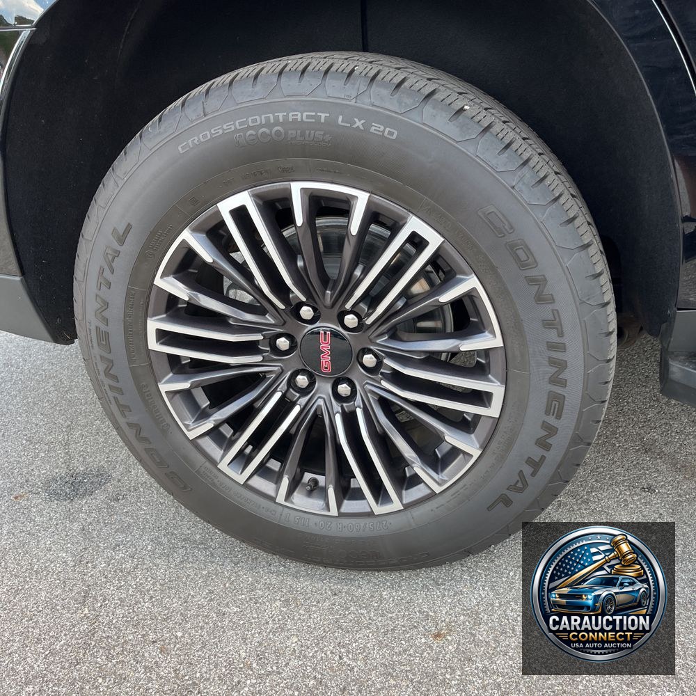 2025 GMC Yukon Elevation