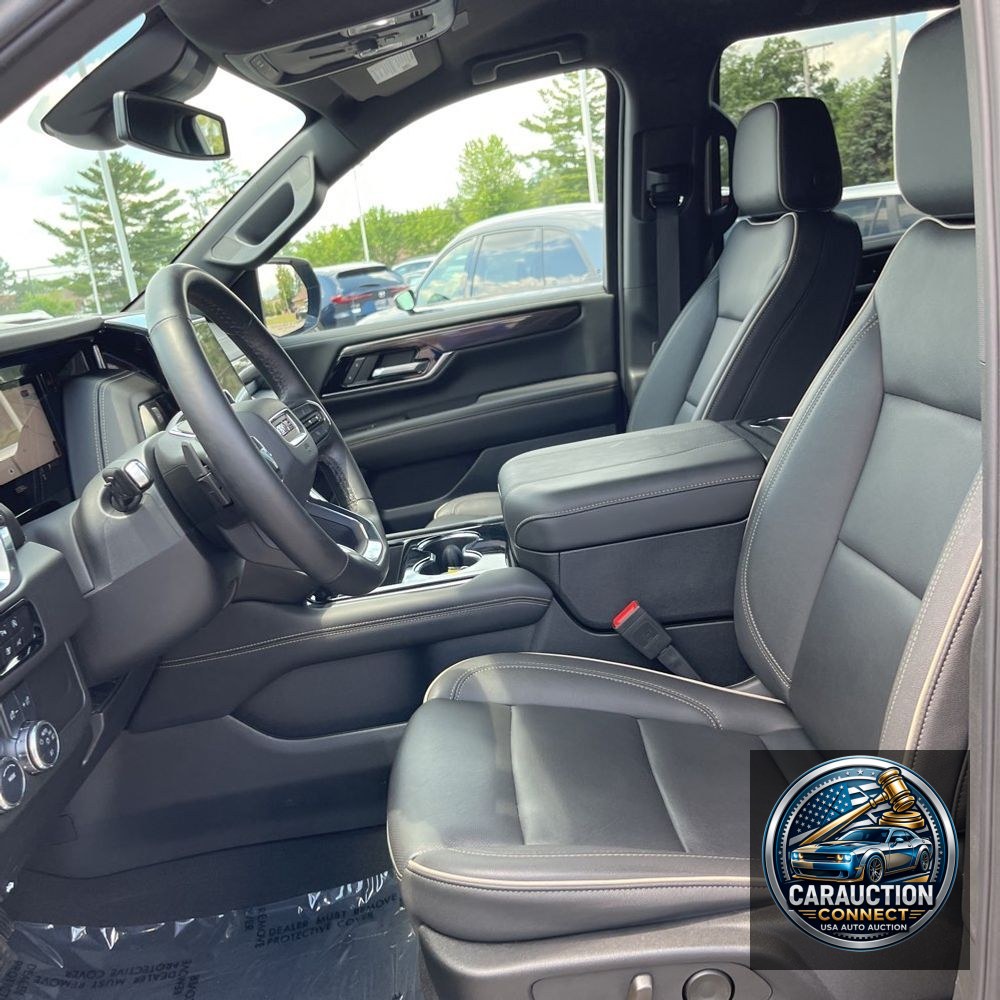 2025 GMC Yukon Elevation