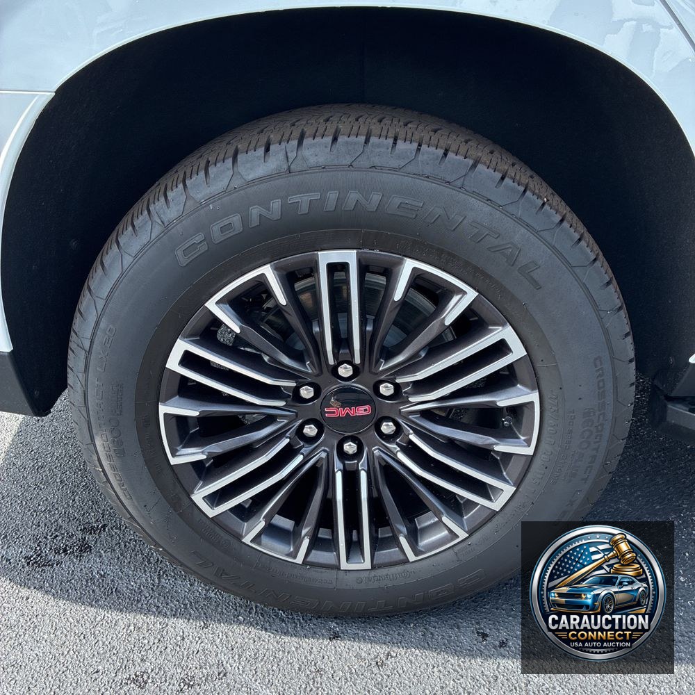 2025 GMC Yukon Elevation