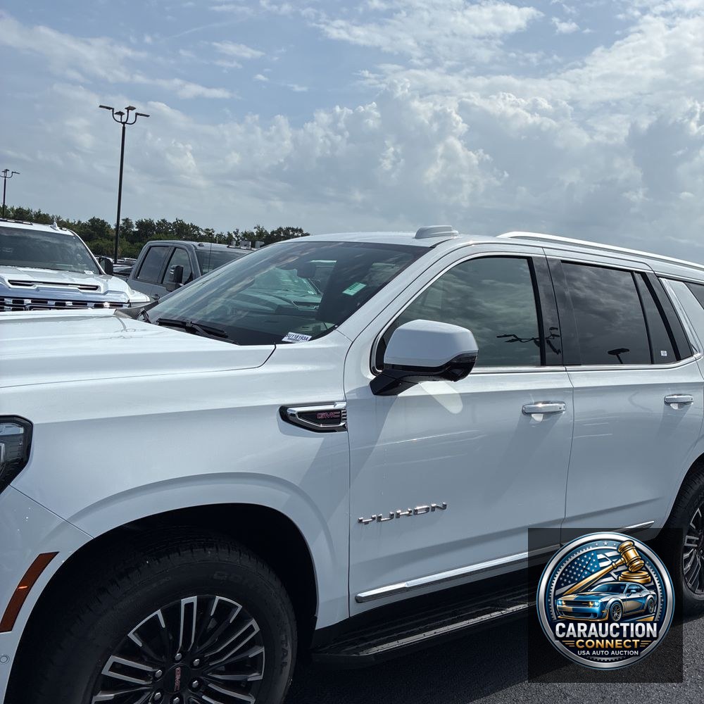 2025 GMC Yukon Elevation